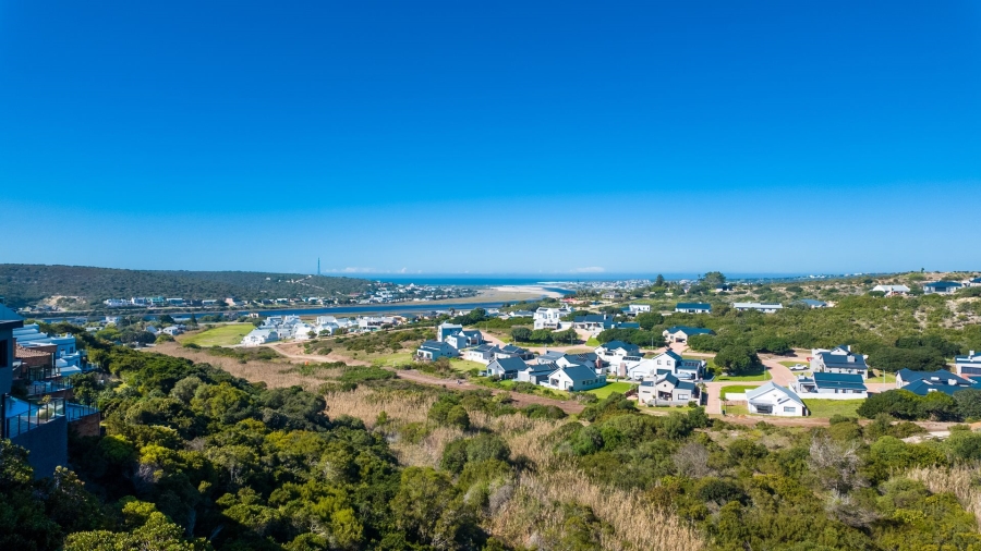 5 Bedroom Property for Sale in Stilbaai Wes Western Cape